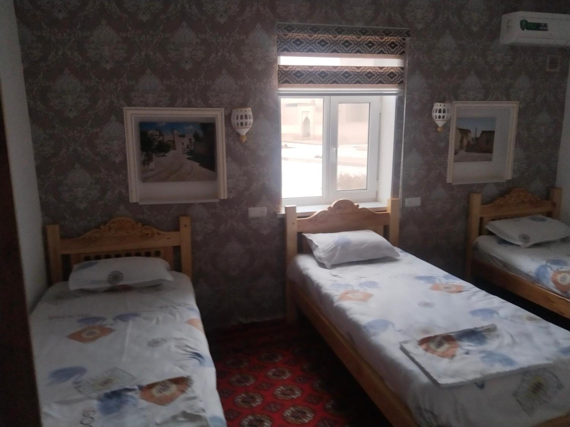 Khiva Mirza Bobur Guest House Værelse billede